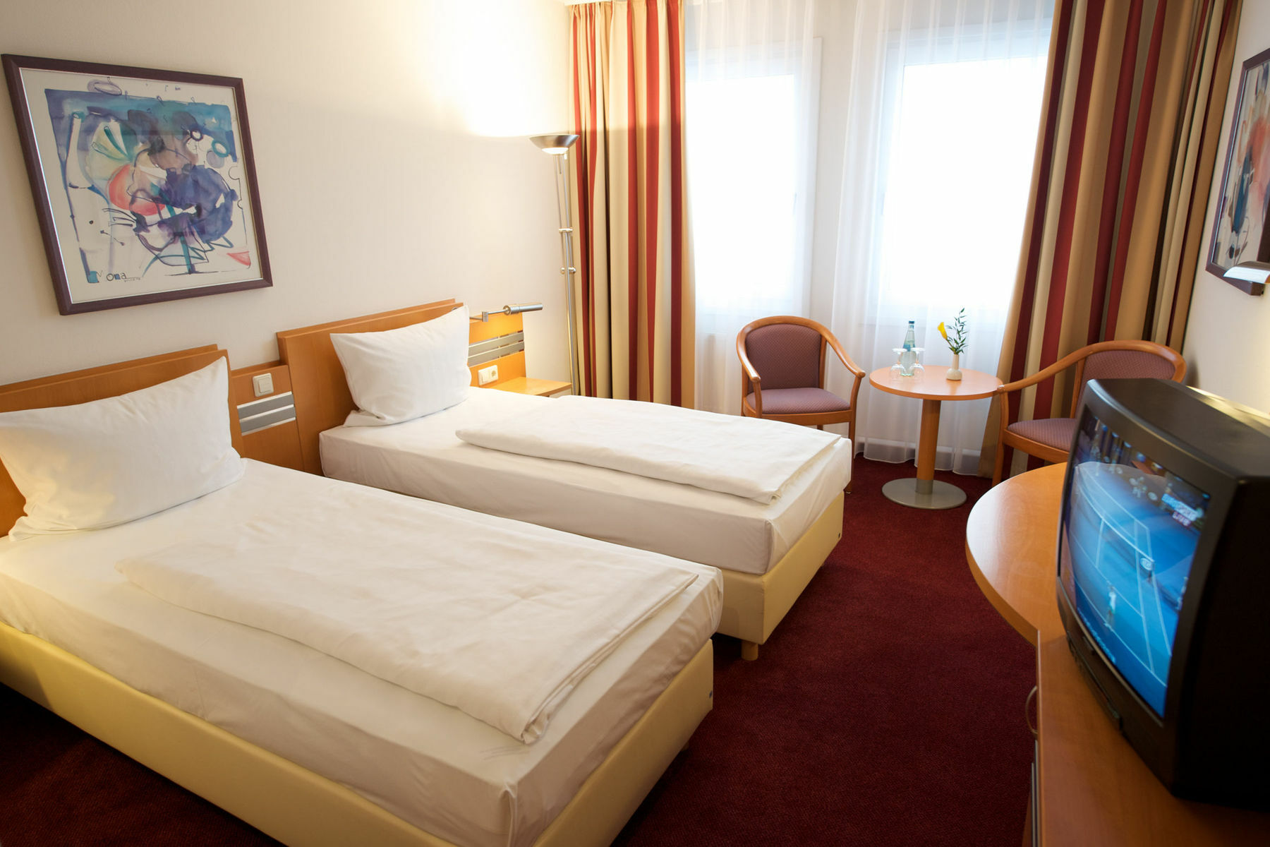 Ramada By Wyndham Dresden Hotel Ngoại thất bức ảnh